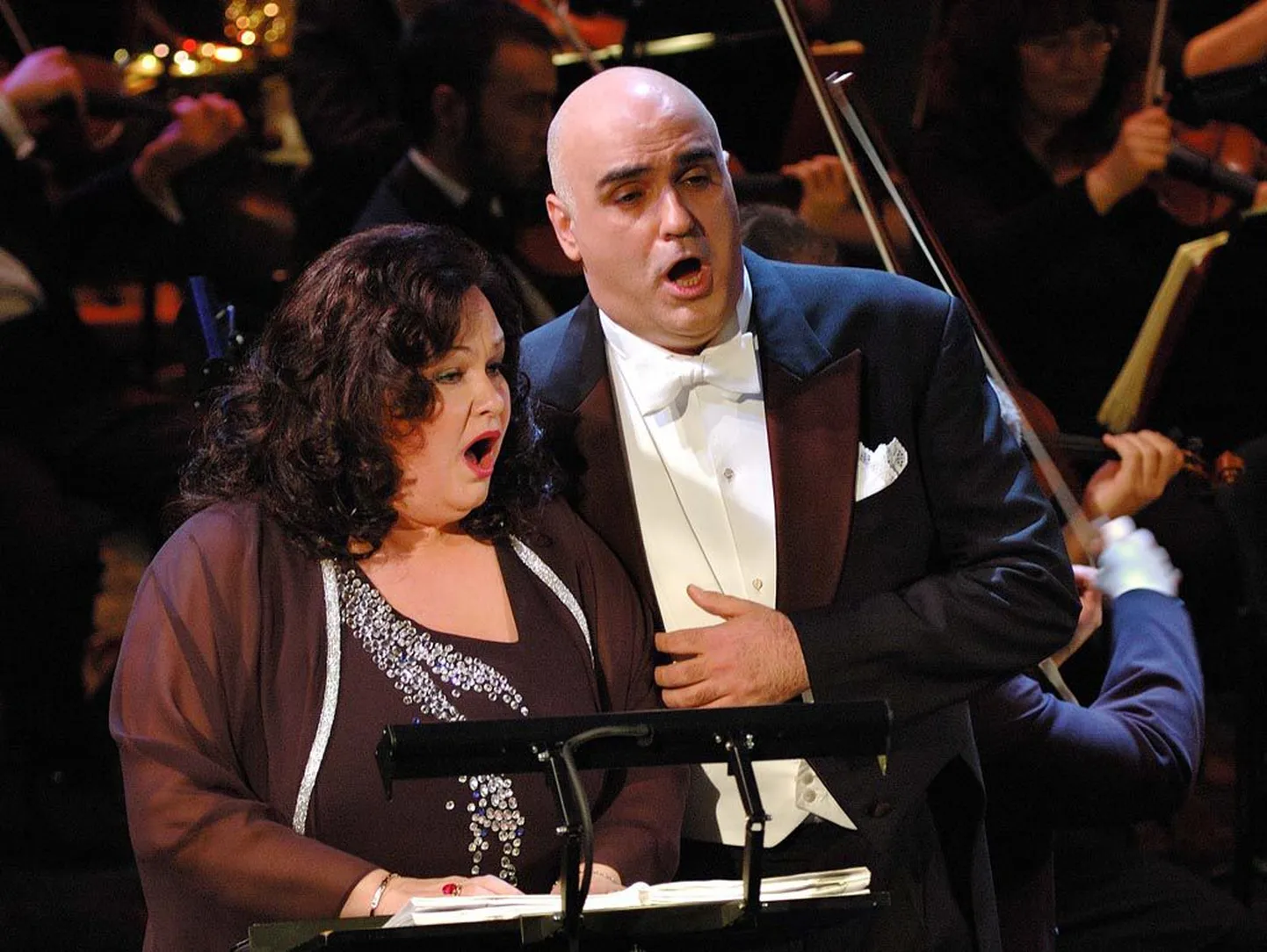 Nadia Kurem Mathildena ja Mario Zeffiri Arnold Melchali rollis ooperis "Wilhelm Tell".