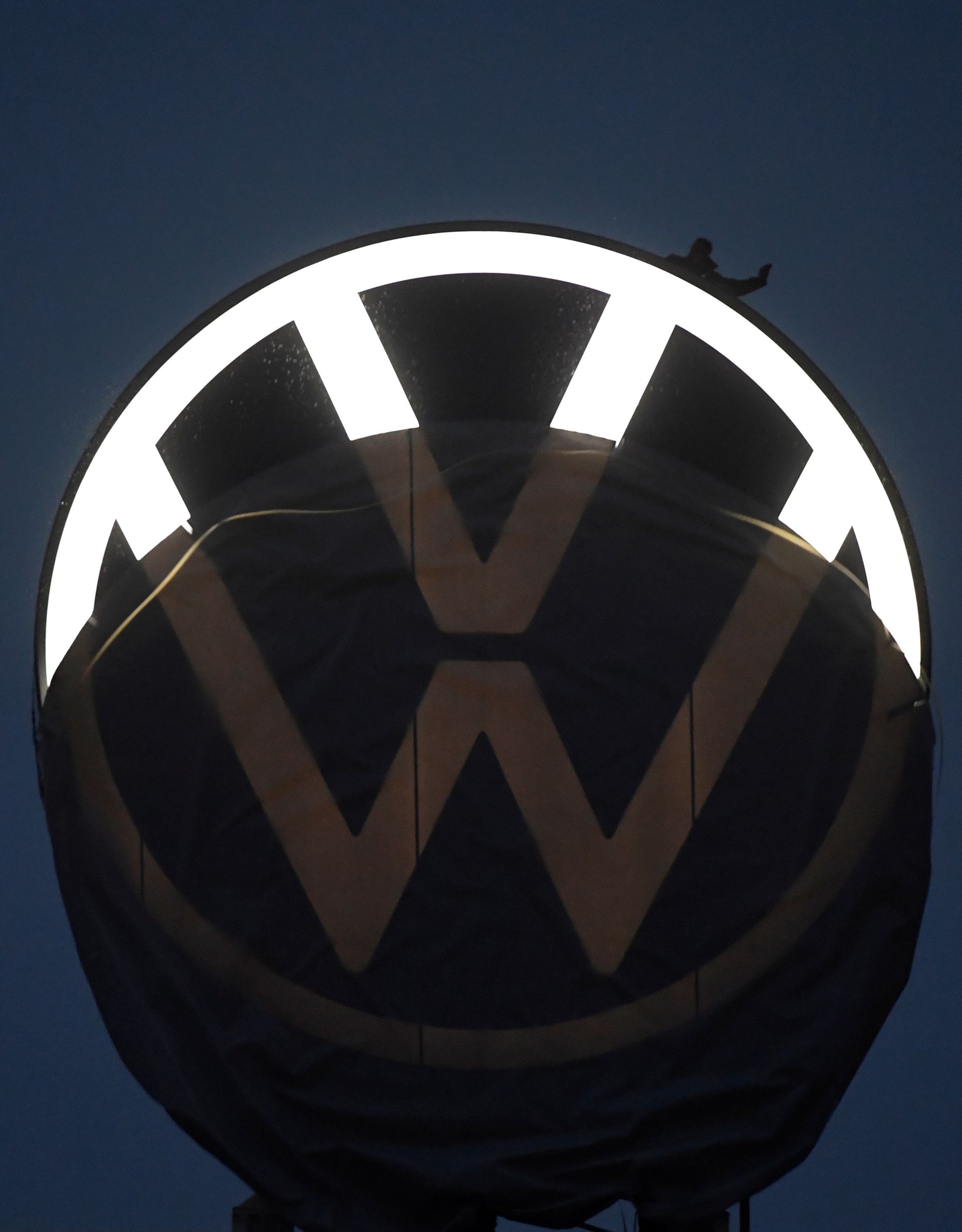 Volkswageni uue logo tutvustamine ettevõtte peakorteris Wolfsburgis Saksamaal.