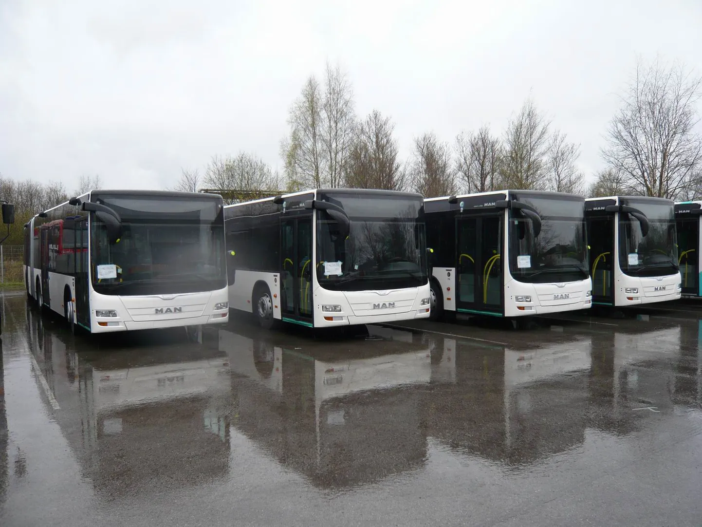 MRP Linnaliinide uued liigendbussid.