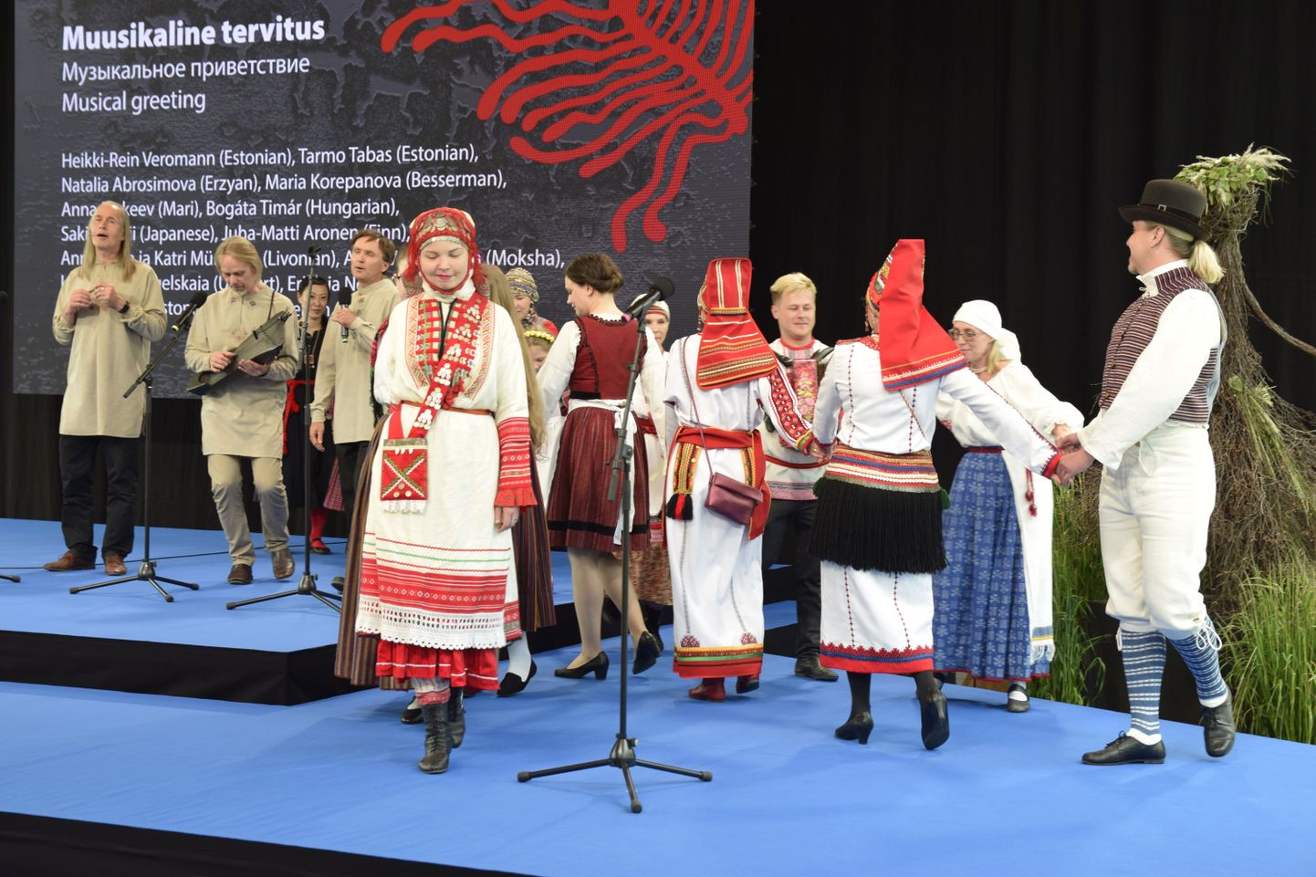 Soome-ugri rahvaste ühine muusikaline tervitus VIII soome-ugri rahvaste maailmakongressil Tartus 2021