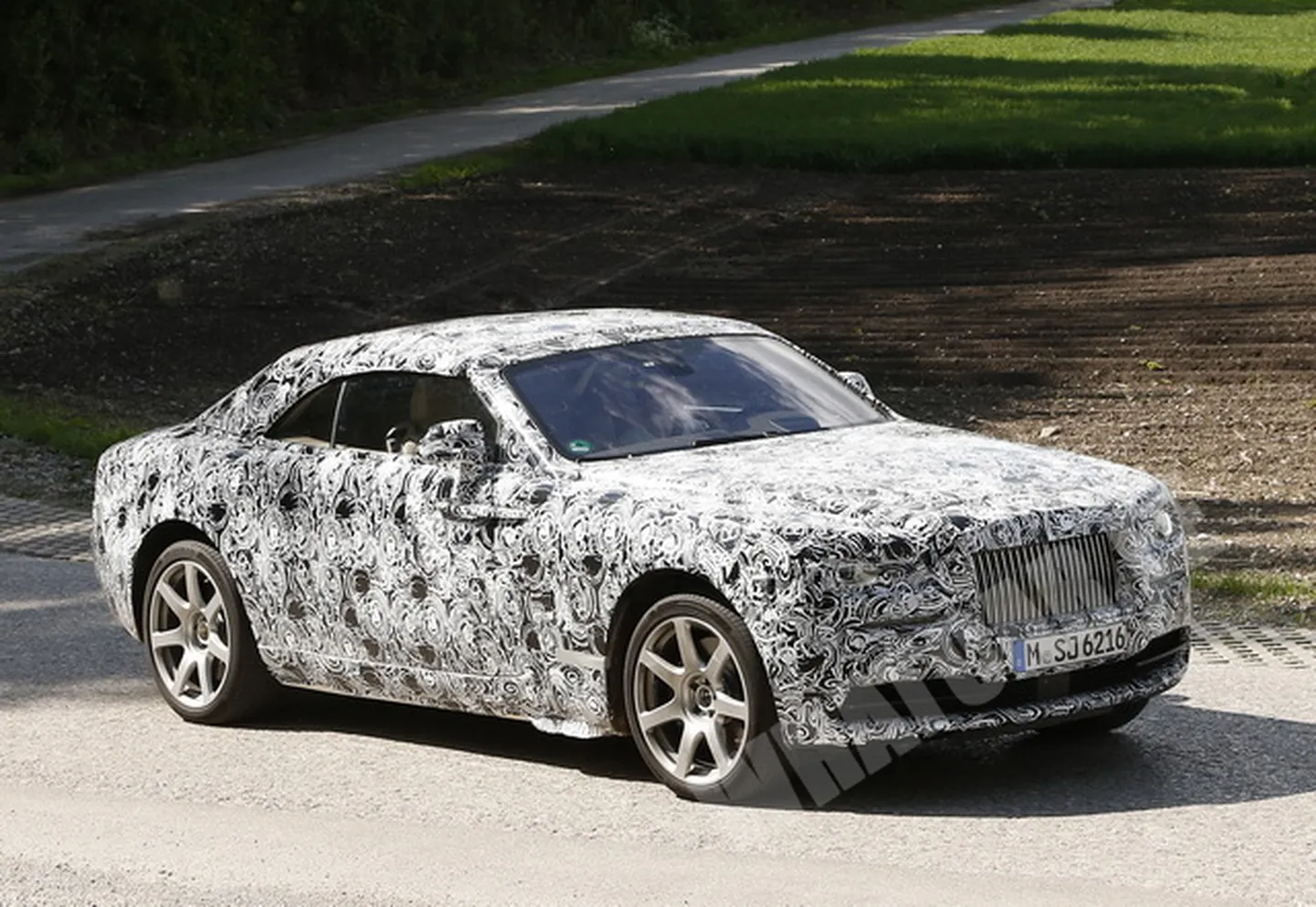 Rolls-Royce Wraith Drophead kupee-kabriolett