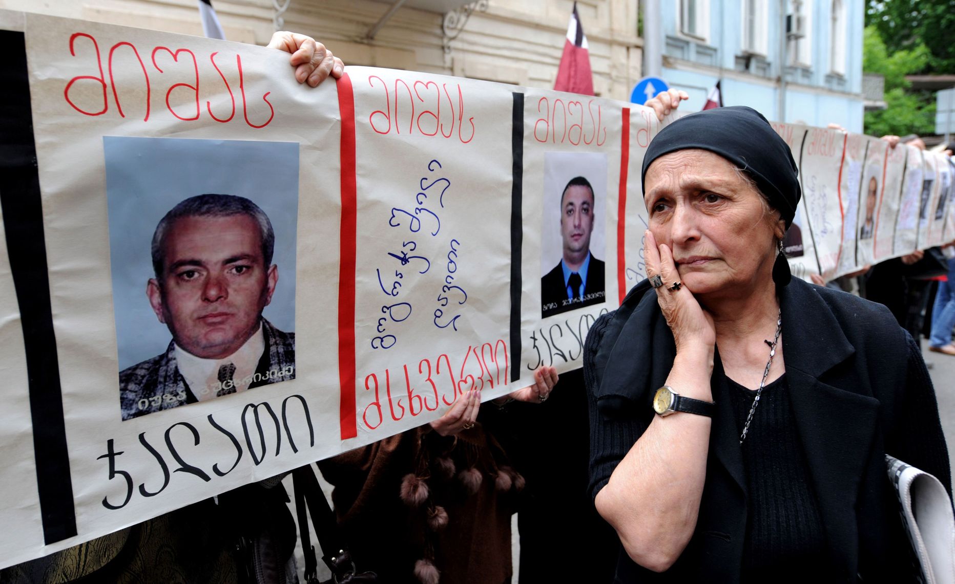 21 мая 2010 года оппозиция провела митинг протеста против содержания в грузинских тюрьмах политзаключенных.