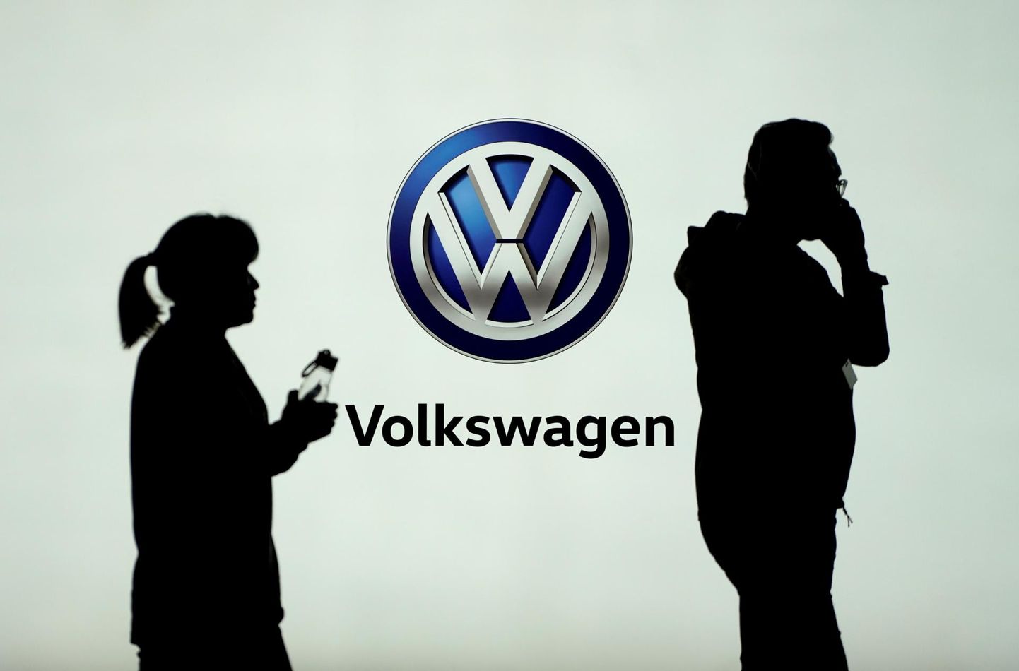 Volkswagen лого.