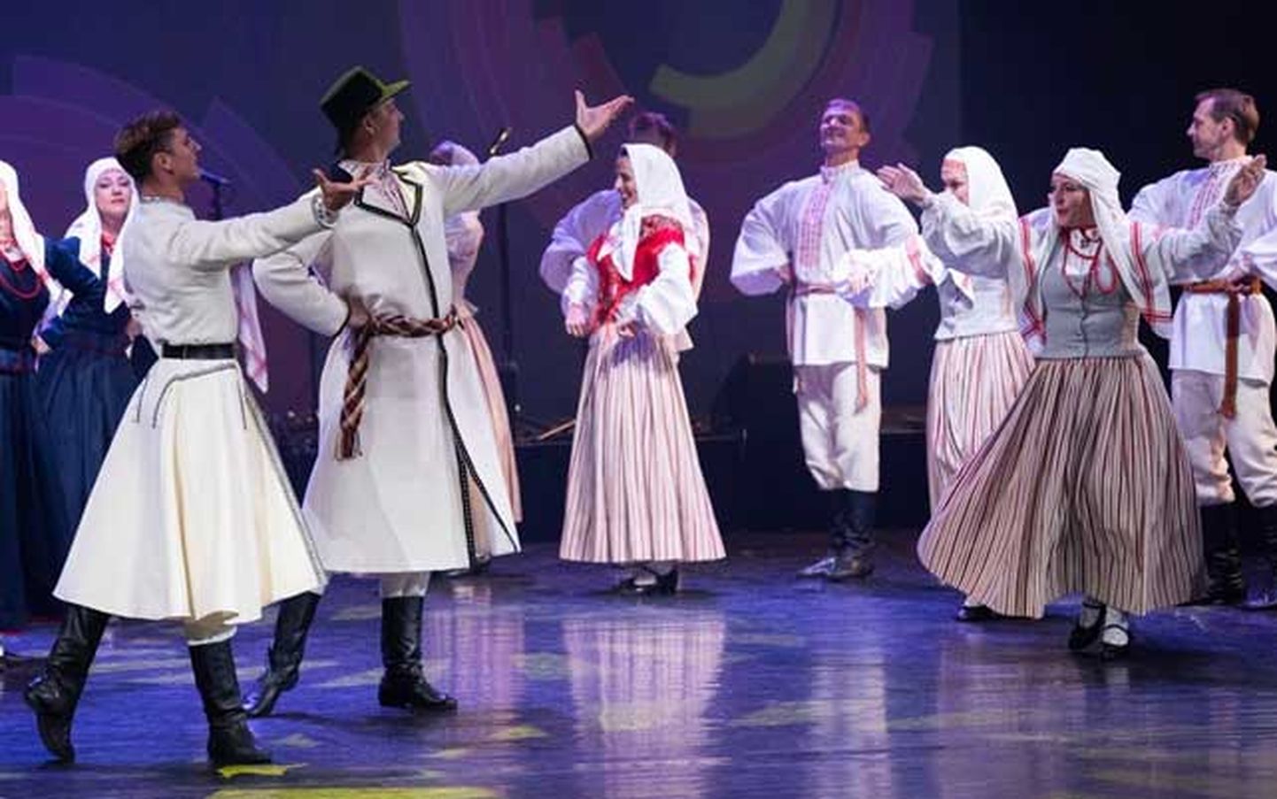 Rīgas Kultūras un tautas mākslas centra “Mazā Ģilde” deju ansamblis ”Daiļrade”