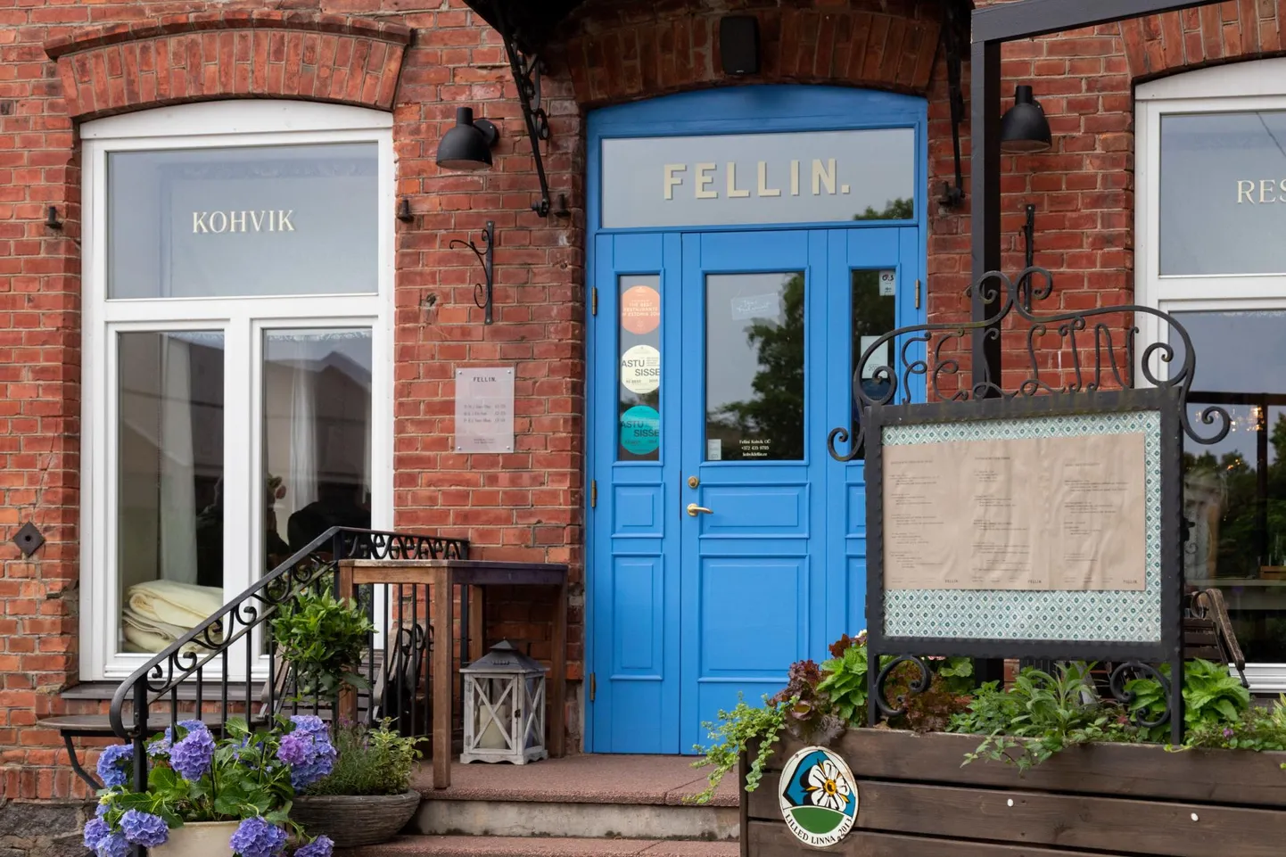 Neljapäeval teatas Fellini meeskond, et nende töötaja andis positiivse koroonaproovi. Kohvik on erakorraliselt suletud 16. oktoobrini.