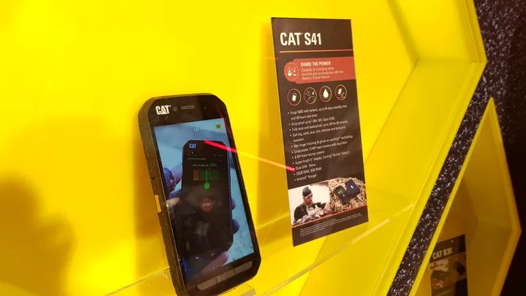 Cat mobiiltelefon