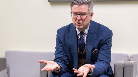 Kantsler Kaimo Kuusk: mina tagasi ei astu