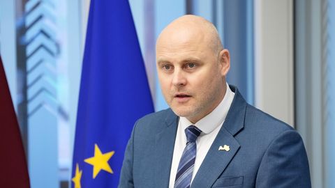 OTSE ⟩ Läti peaminister Kulbergs kohtub esimesel välisvisiid