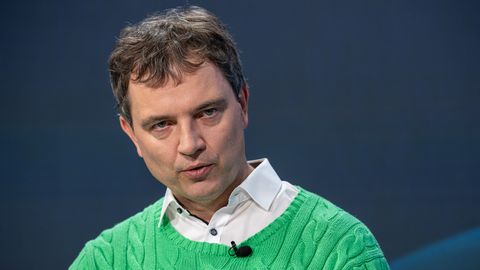 Carri Ginter: kes otsustab, millal inimeste andmeid tohib kä
