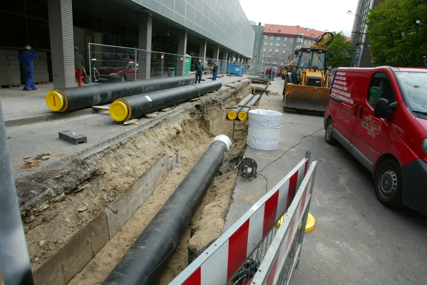 Soojatorustiku ehitus Tallinnas.