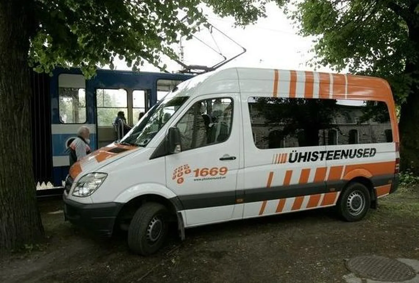 Ühisteenuste buss