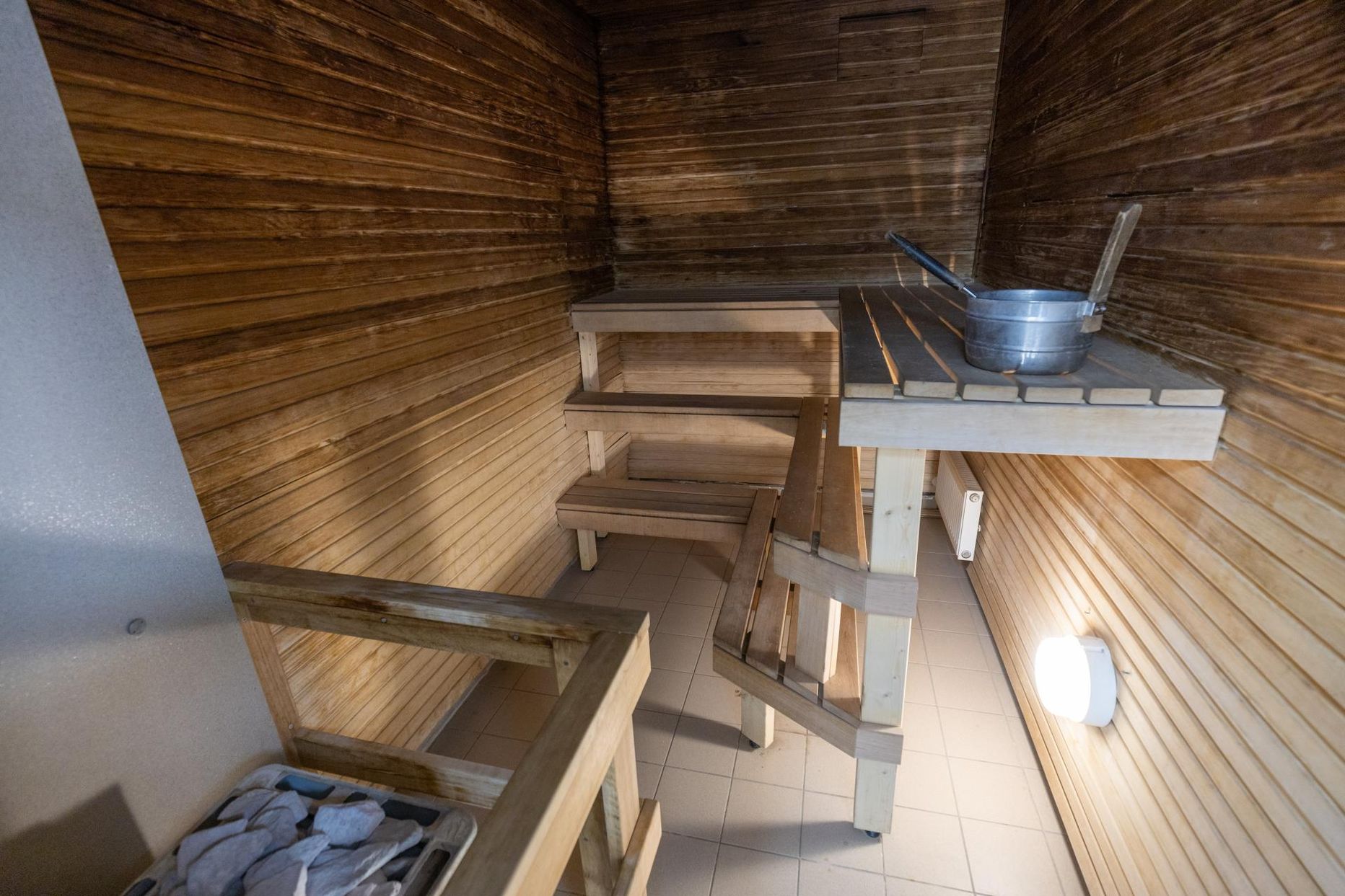 Et eakad ja kehvalt liikuvad saunalised leiliruumis hakkama saaksid, on seda vaja ümber ehitada.