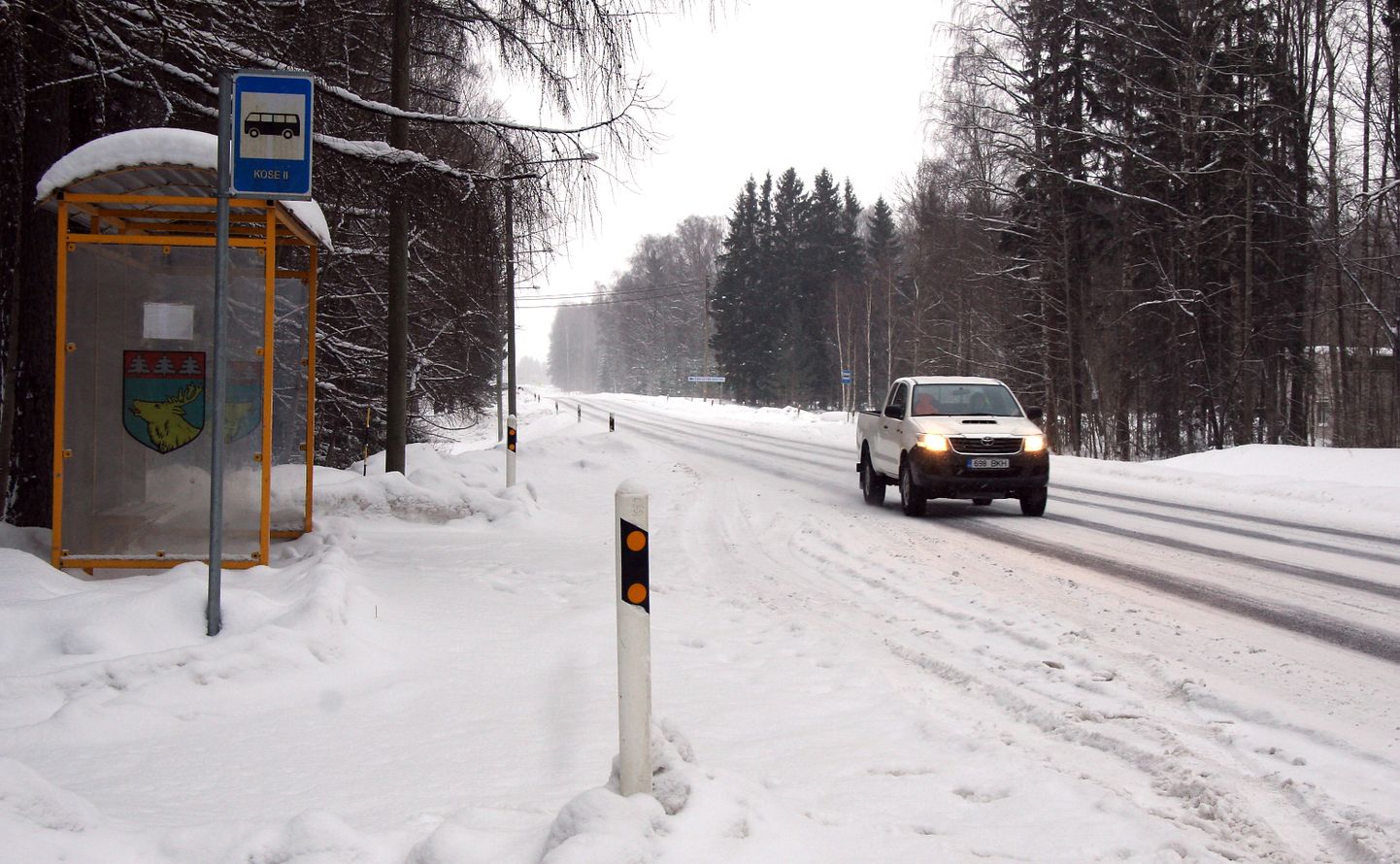 Kose küla läbiva Jõhvi − Vasknarva maantee pikal sirgel lõigul kipuvad autojuhid liiga uljalt sõitma.