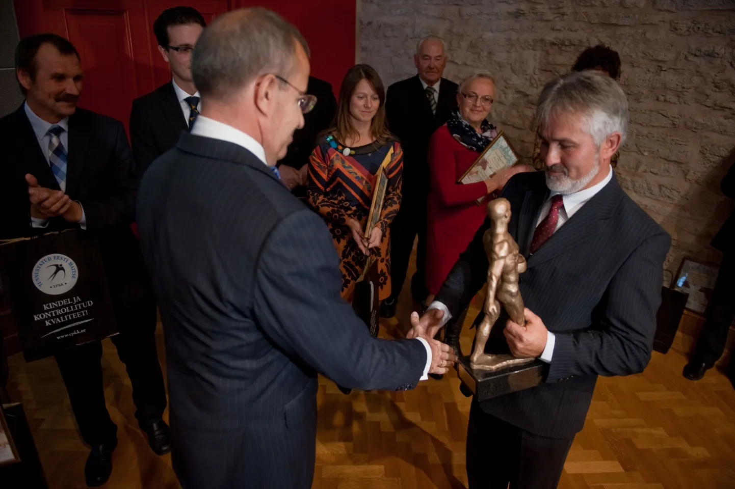 Aasta põllumees 2013 on piimakarjakasvataja Tõnu Post (paremal).