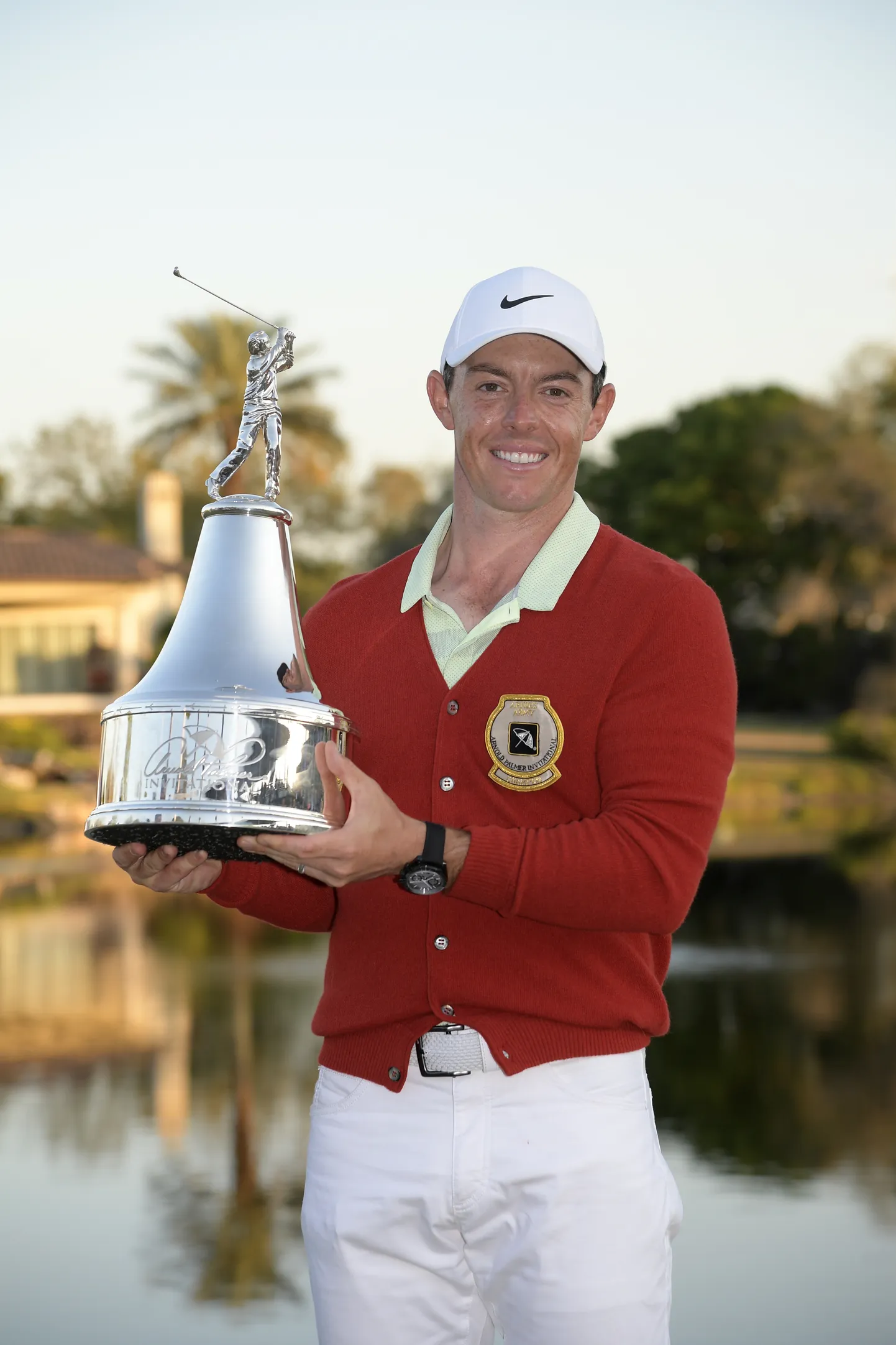 Vaatamata segavatele faktoritele suutis Rory McIlroy Arnold Palmer Invitational  turniiri võita.