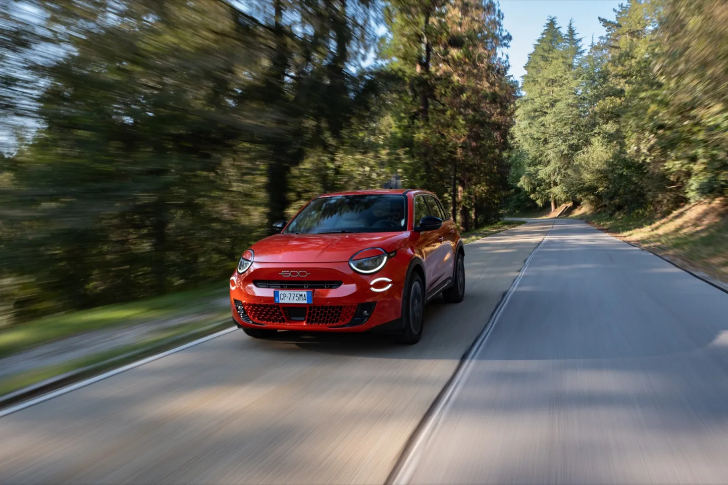 Uus Fiat 600 Hybrid La Prima.