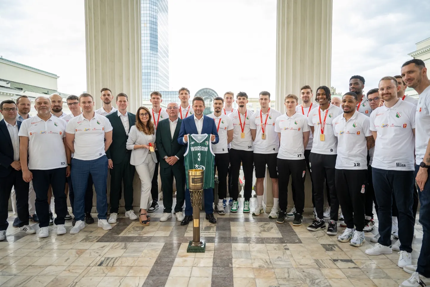 Legia klubi külastas Varssavi linnapead.