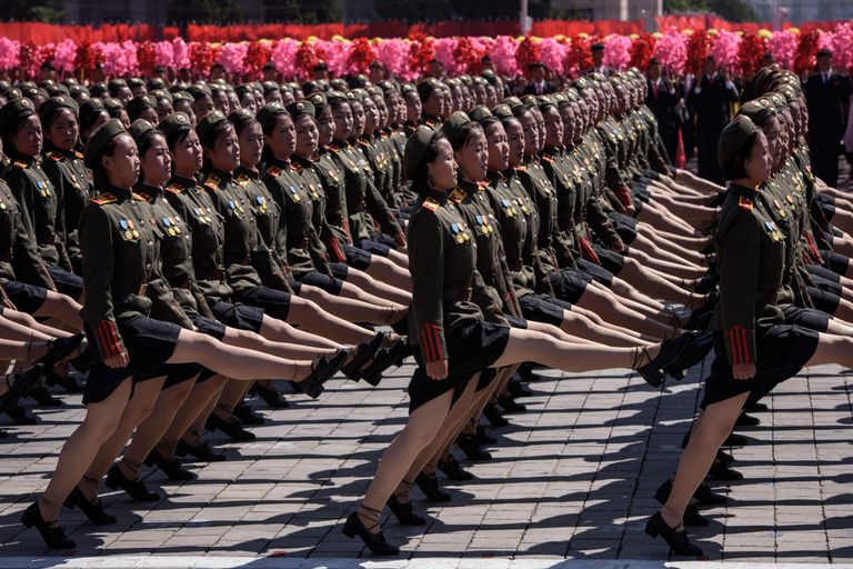 Sõjaväeparaad Põhja-Koreas. 