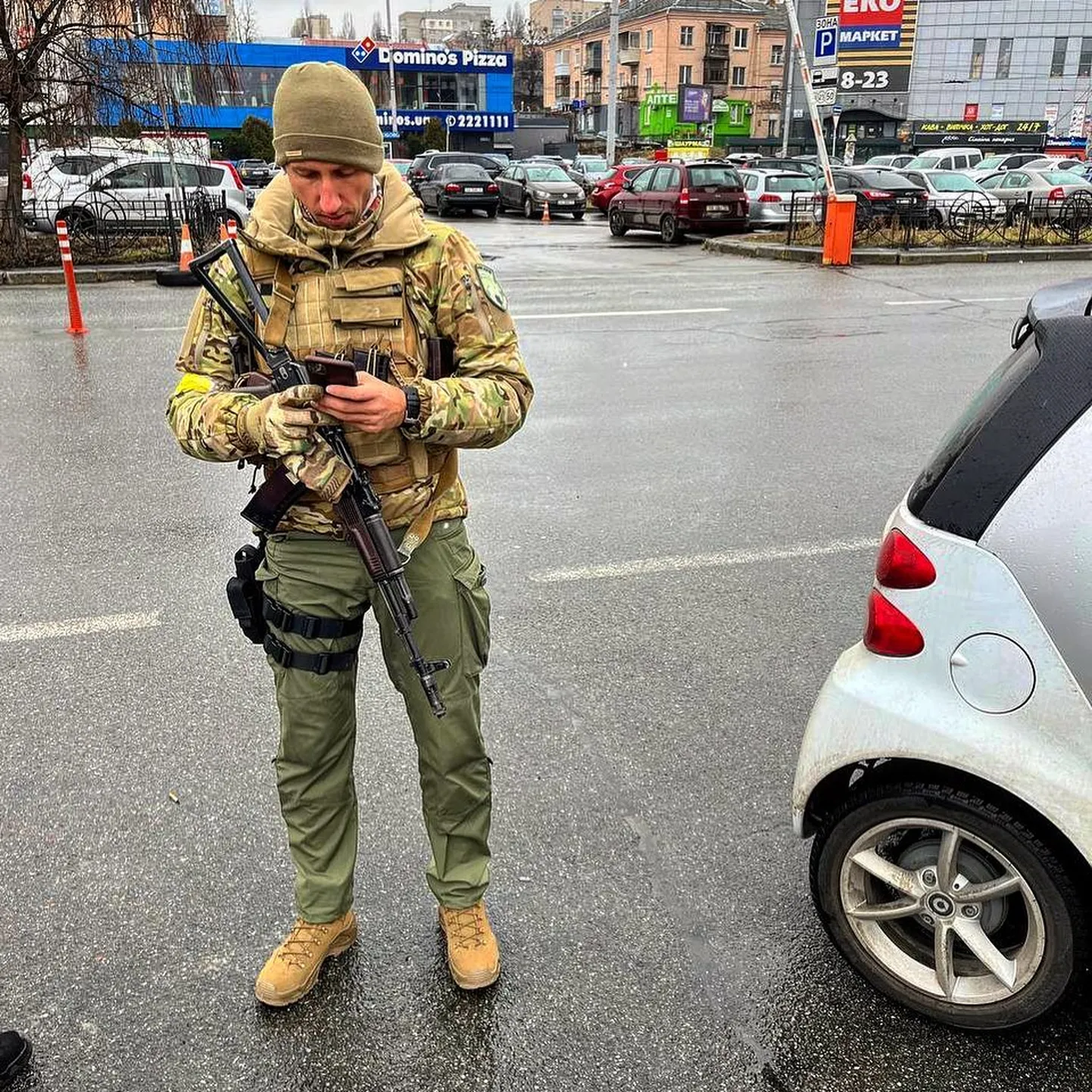 Sergei Stahhovski Ukraina sõjaväe mundris.