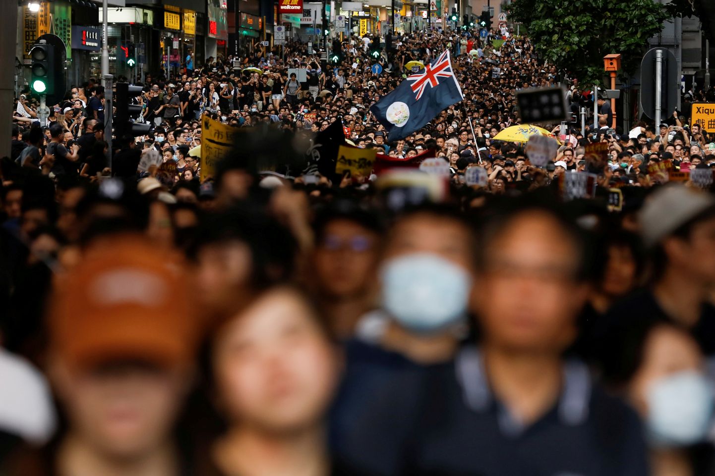 Hongkongi elanikud avaldamas meelt eelnõu vastu, mis lubaks valitsusel anda inimesi välja Mandri-Hiinale.