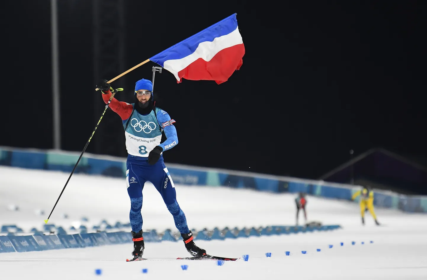 Martin Fourcade parandas sprindidistantsi tööõnnetuse ja võitis jälitussõidus kulla!