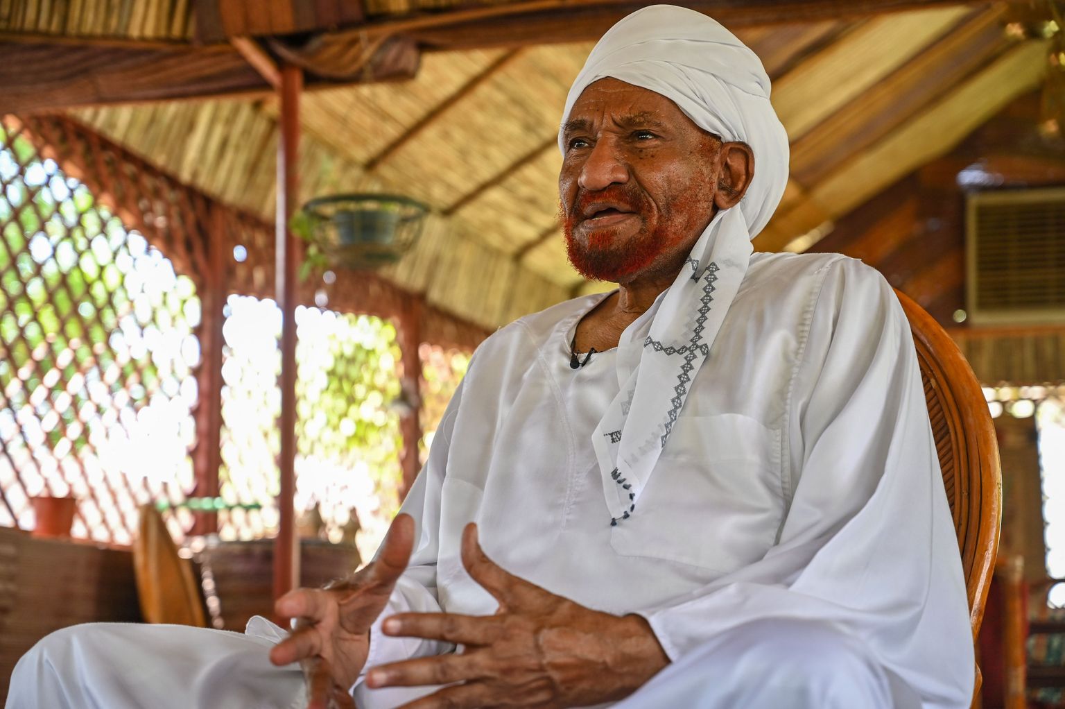 Sudaani opositsioonierakonna Umma Partei juht Sadiq al-Mahdi 1. mail intervjuud andmas.