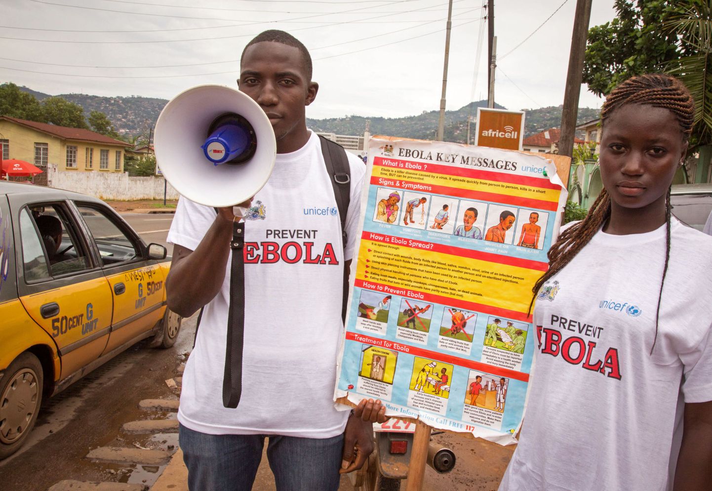 Кампания по предотвращению распространения вируса смертельной лихорадки Эбола.