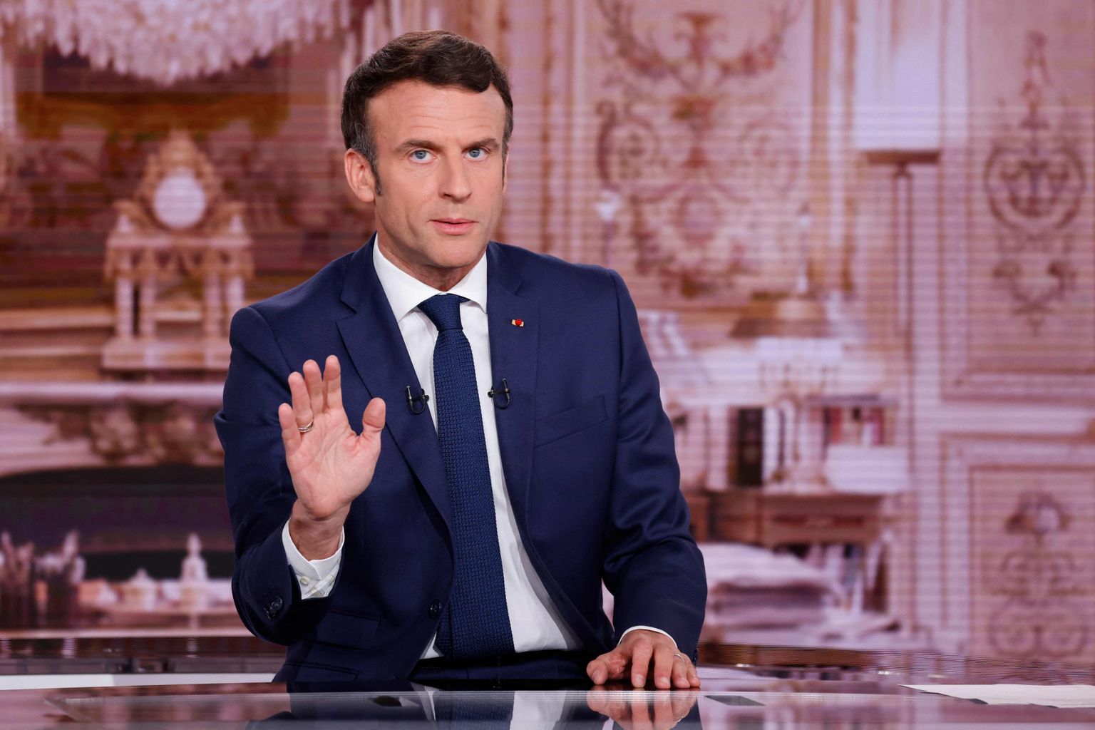 Prantsusmaa president Emmanuel Macron kostitas Poola peaministrit tema jaoks ebameeldivate väljenditega.