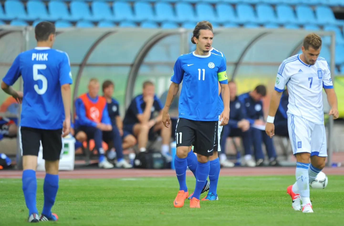 2012. aastal Eestis peetud U19-vanuseklassi EM-finaalturniiril oli Karl-Erik Luigend (nr 11) Eesti koondise kapten ja lõi turniiril ka meeskonna ainsa värava.