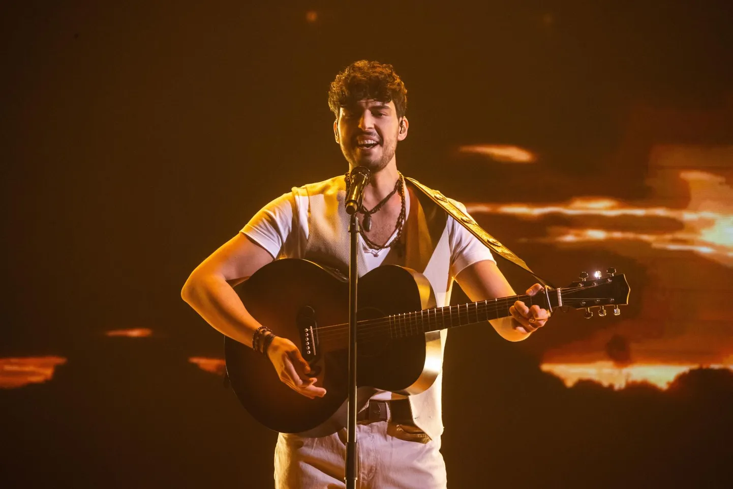 "Eesti laulu" konkursi võitis Stefan, kes peaks looga "Hope" esindama Eestit Eurovisiooni lauluvõistlusel.
