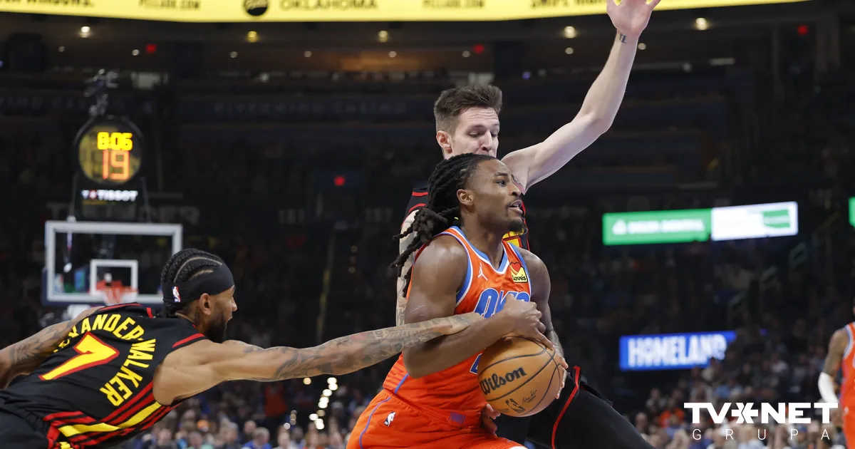 Hawks Lose 7th Straight: Porzingis Injury Update