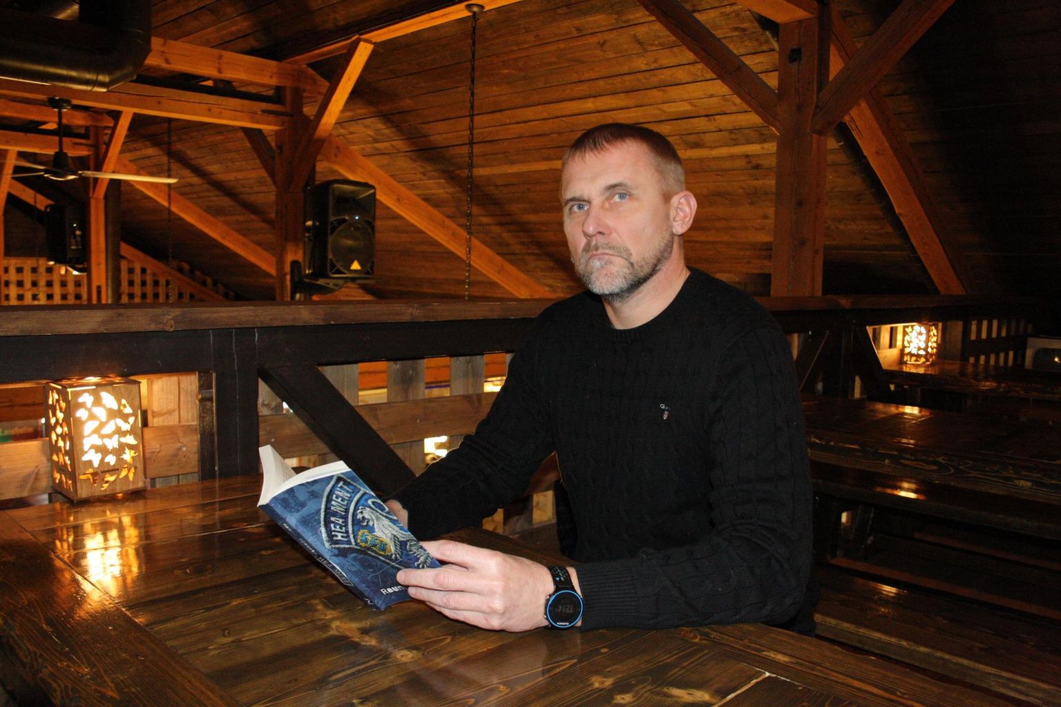 Endine politseinik, romaani «Hea ment» autor Rauno Võsaste on uurimise all teist korda.