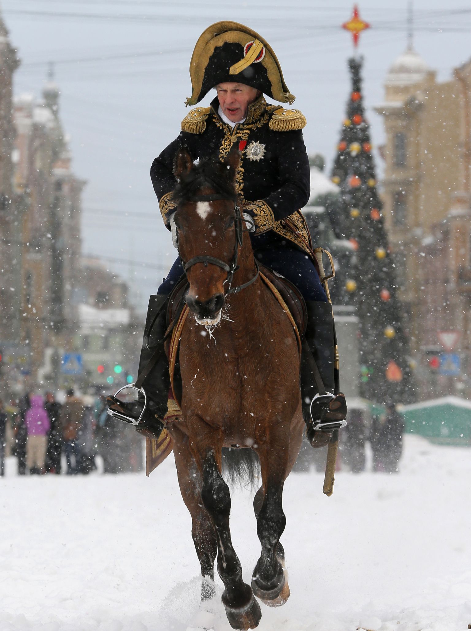 Vene ajaloolane Oleg Sokolov Napoleonina 2013. aastal