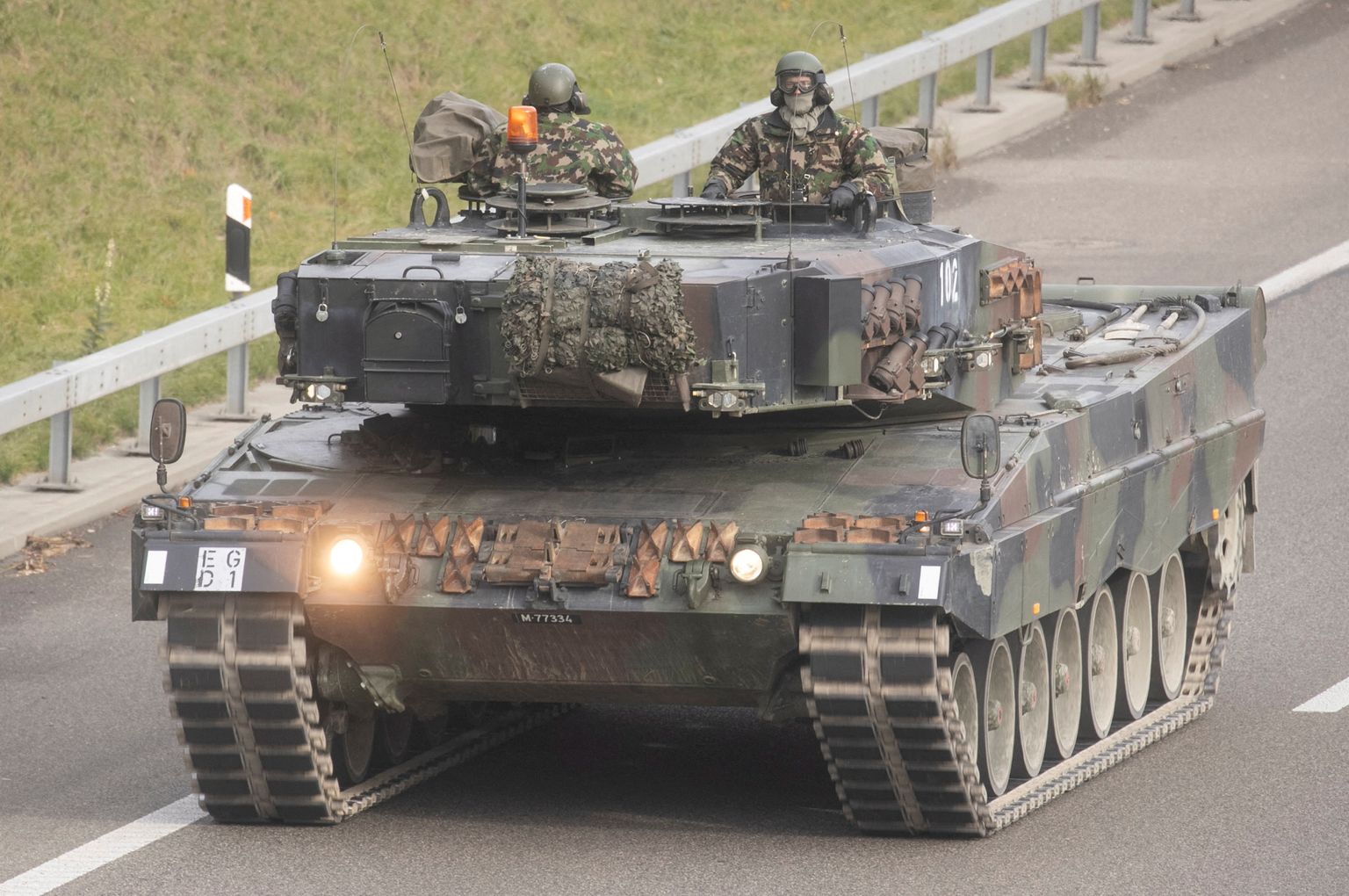 Танк Leopard 2, принадлежащий армии Швейцарии