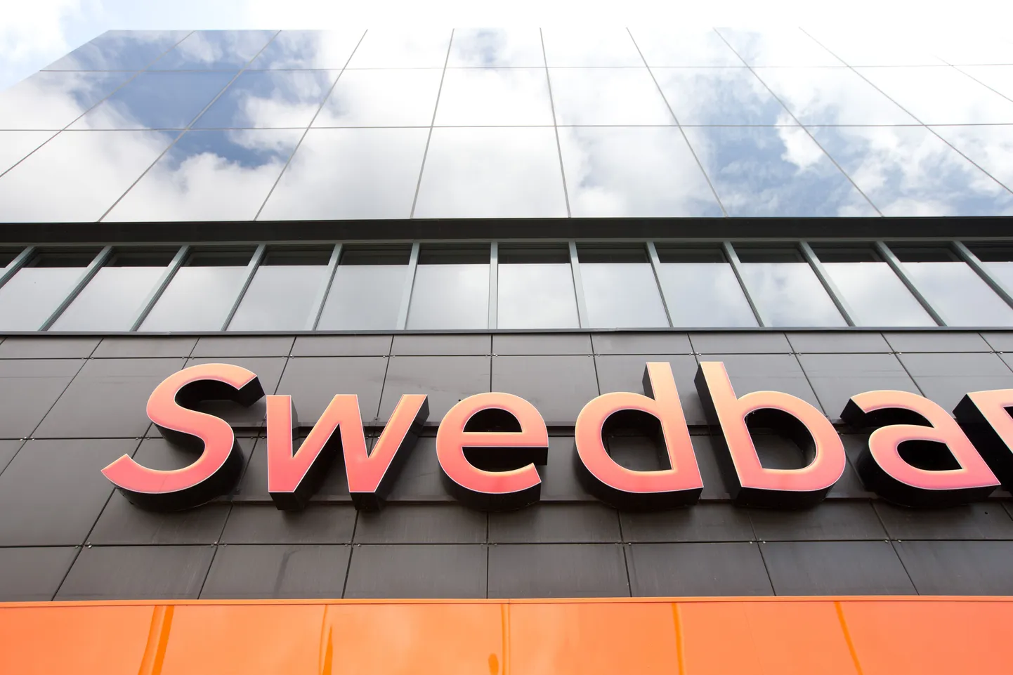 Swedbank.