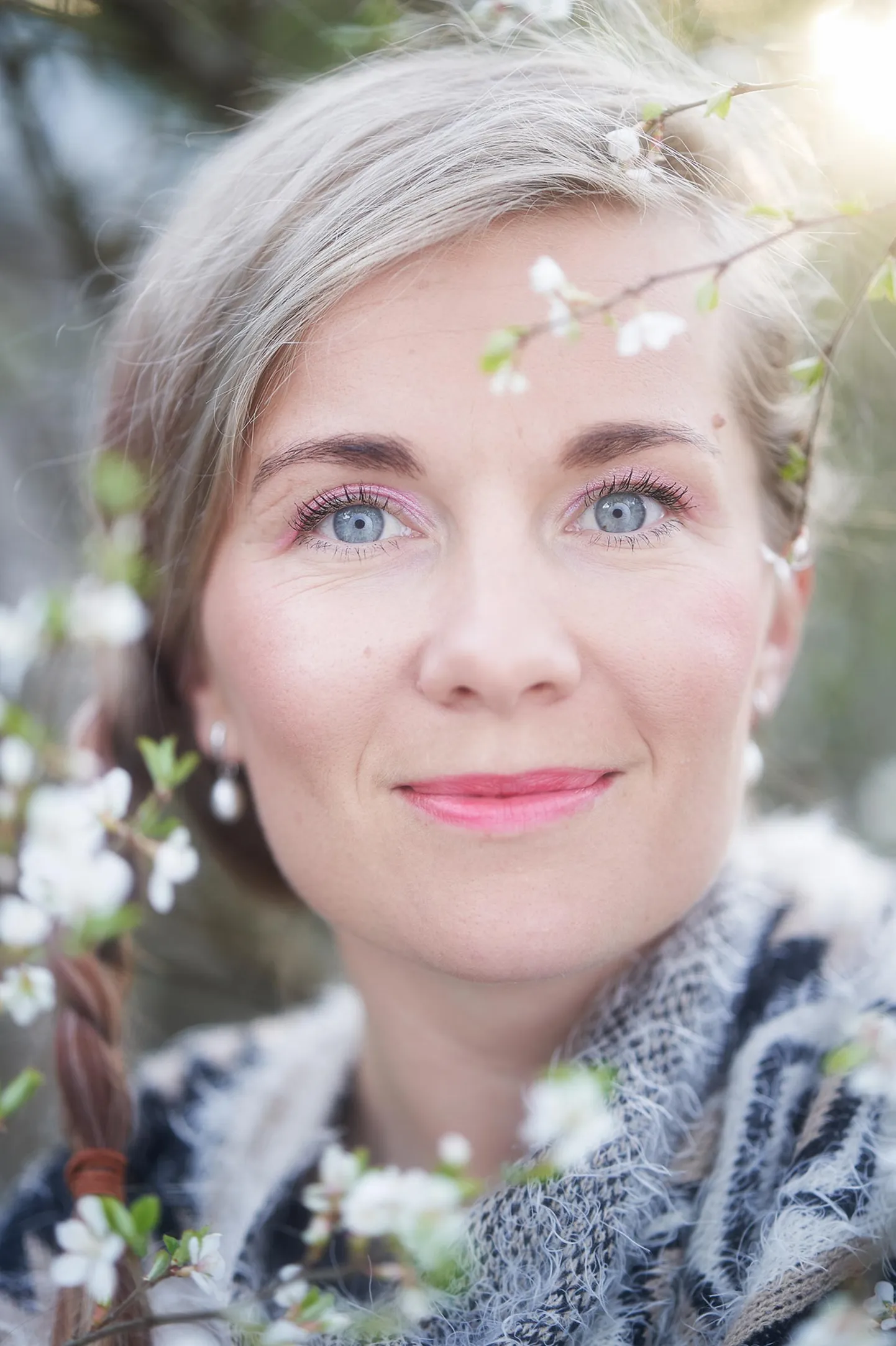 «Kuplandis saab teha tööd tavapärasest erinevas keskkonnas ning tänu ümberlülitamisele saab töö- ja puhkeaega kombineerida,» sõnas Kagu-Eesti kaugtöökeskuste projektijuht Lisanna Elm.