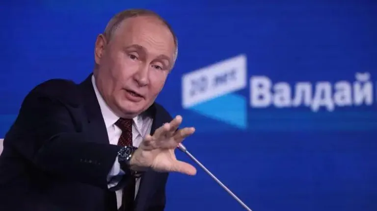 15 ноября немецкий канцлер Олаф Шольц впервые за два года поговорил с Путиным. В Киеве заявили — «это ящик Пандоры»