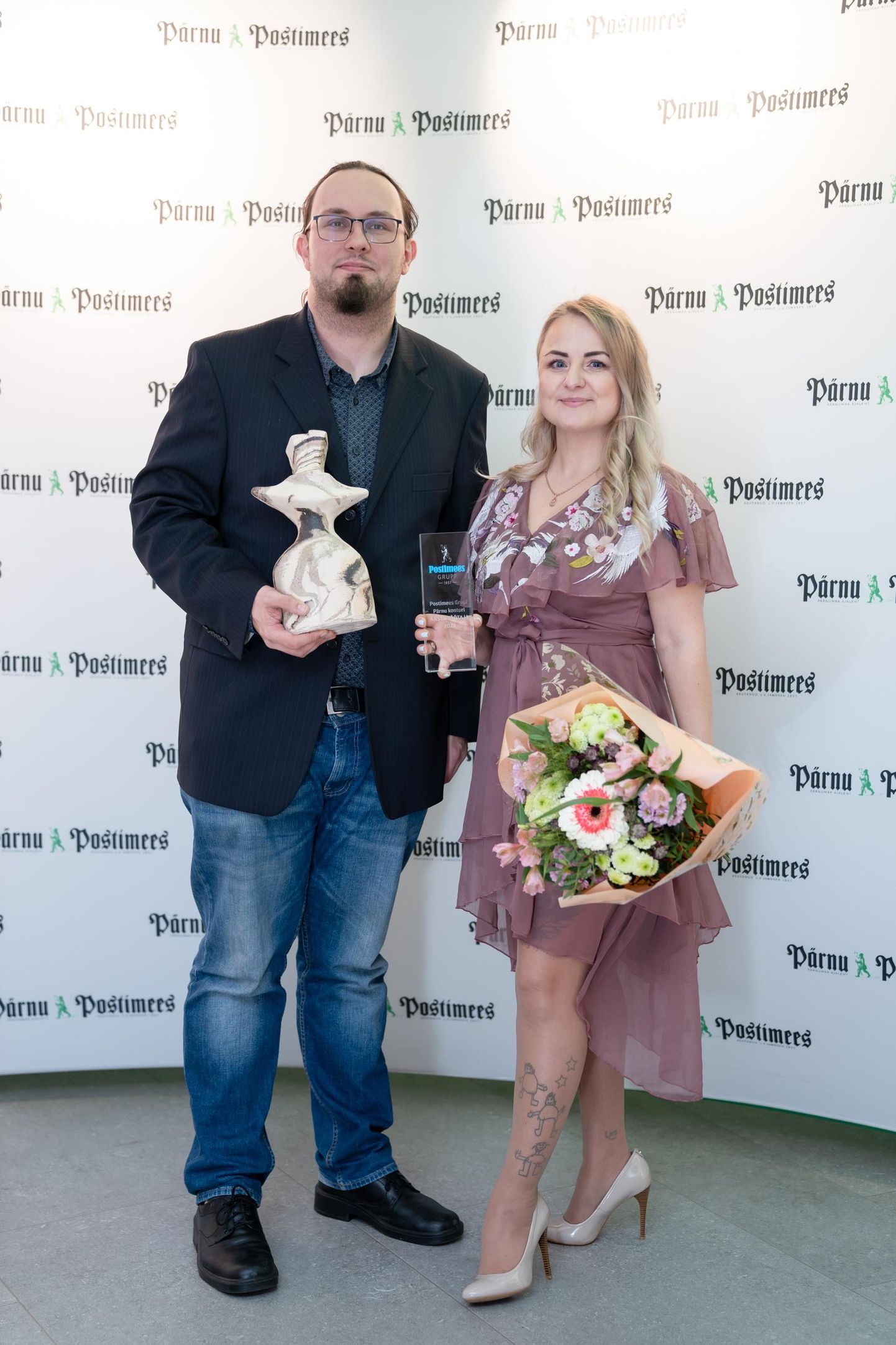 Pärnu Postimehe aasta ajakirjanikuks valiti Kristo Niglas ja Postimees Grupi Pärnu kontori aasta töötajaks Liis Vilde.