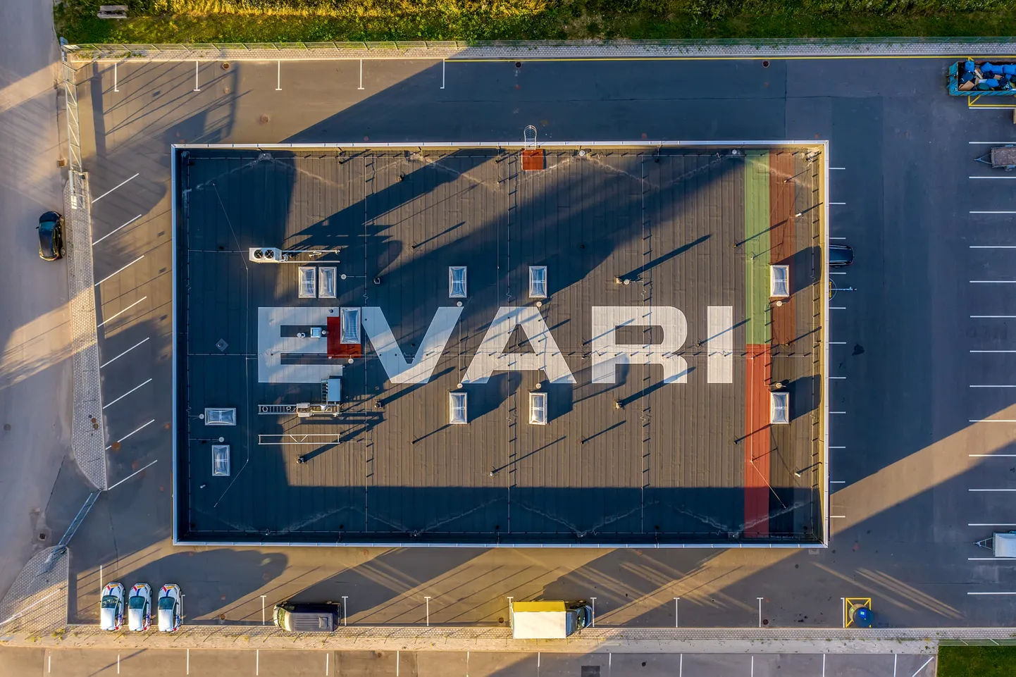 OÜ Evari Ehitus kontor-lao lamekatus.