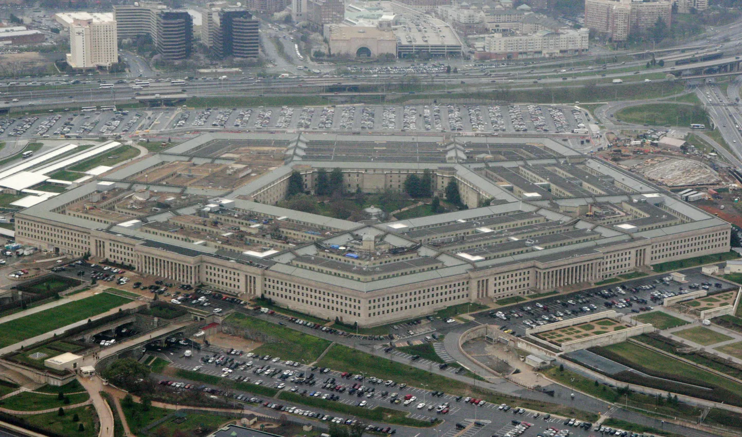 USA kaitseministeerium (Pentagon), mille kodulehekülge kräkker ründas.
