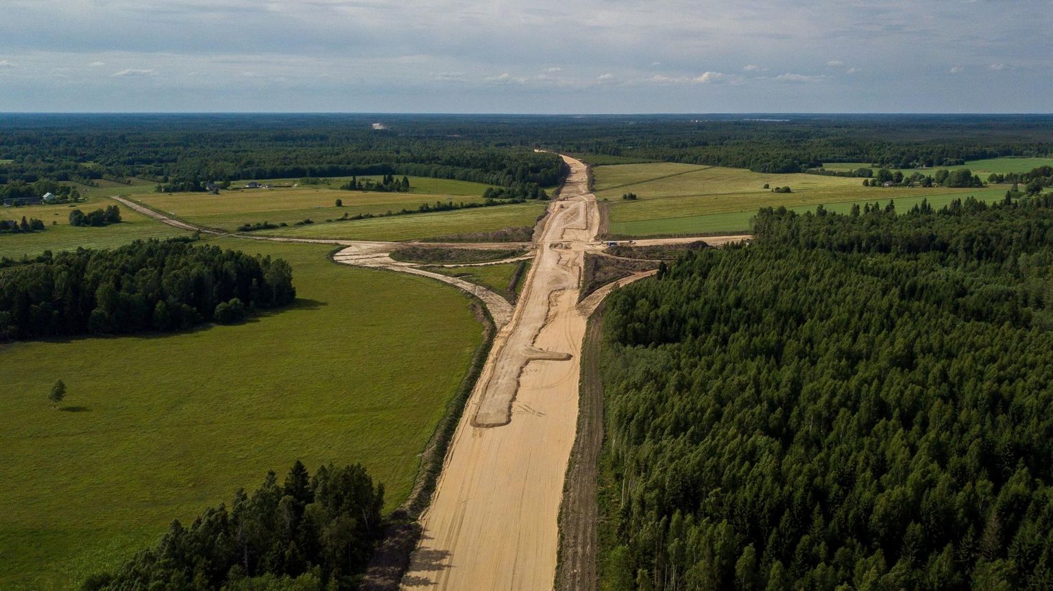 Tallinna-Tartu maantee Kose-Mäo vahelise neljarealise teelõigu ehitus.