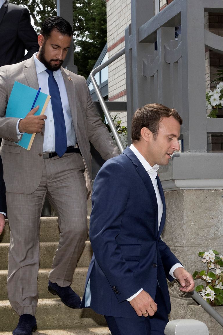 Emmanuel Macron (paremal) ja Alexandre Benalla