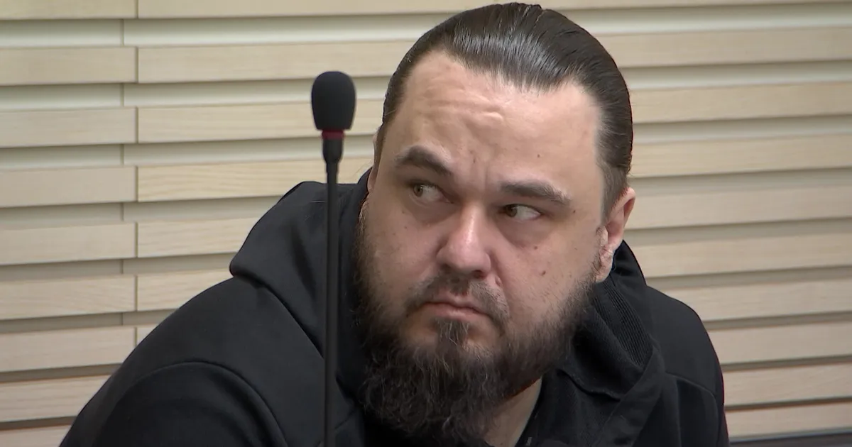 Oleg Krištal orjastas kaks inimest ja sundis nad tööle toidukulleritena