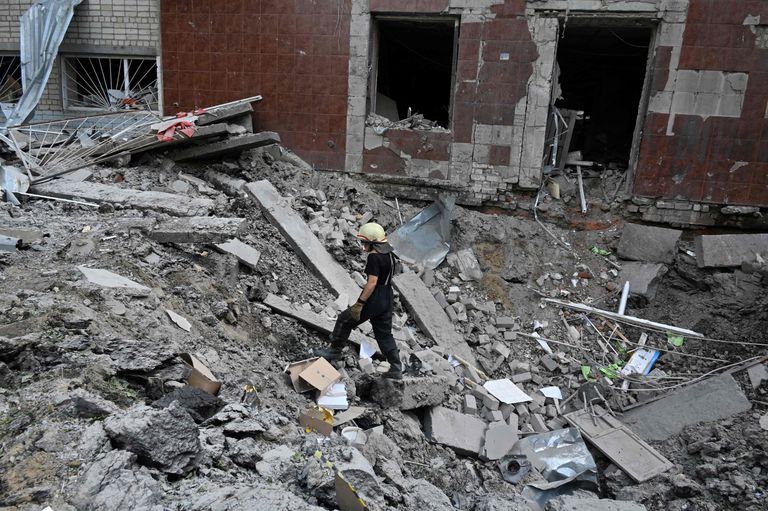 Вызванные войной разрушения в Украине.