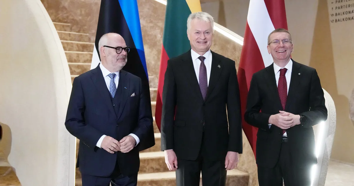 Presidents of Baltic states, Poland issue joint statement on situation ...