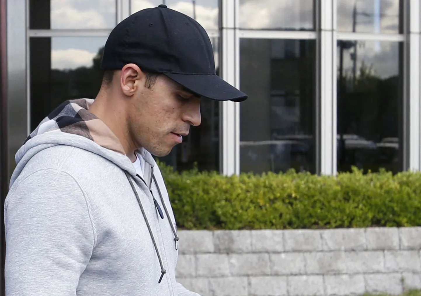 Pastor Maldonado Jaapani haiglas Jules Bianchit külastamas.