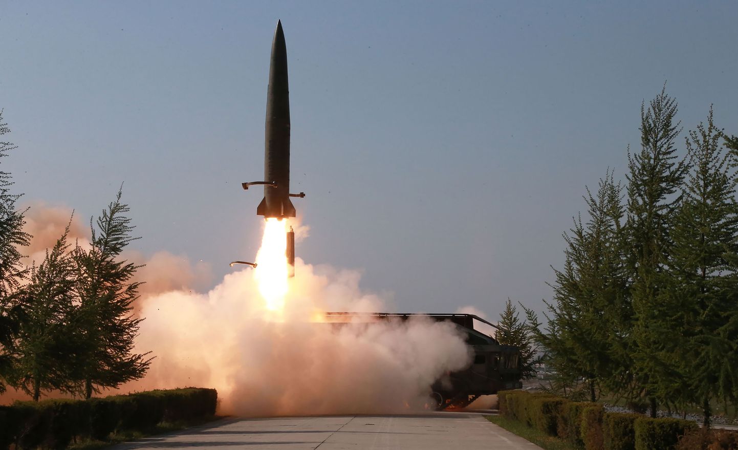Запуск ракеты в Северной Корее.
