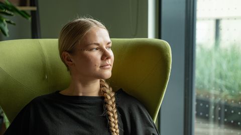 Latvijas dziesmu topā startējuši spēcīgi pašmāju singli