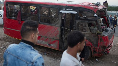 Egiptuses hukkus väikebussi avariis vähemalt 20 inimest