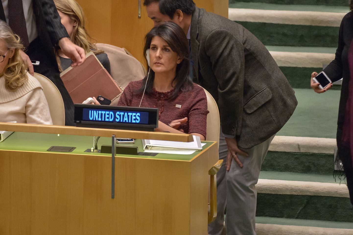 USA suursaadik ÜRO juures Nikki Haleyeile ÜRO peaassambleel.